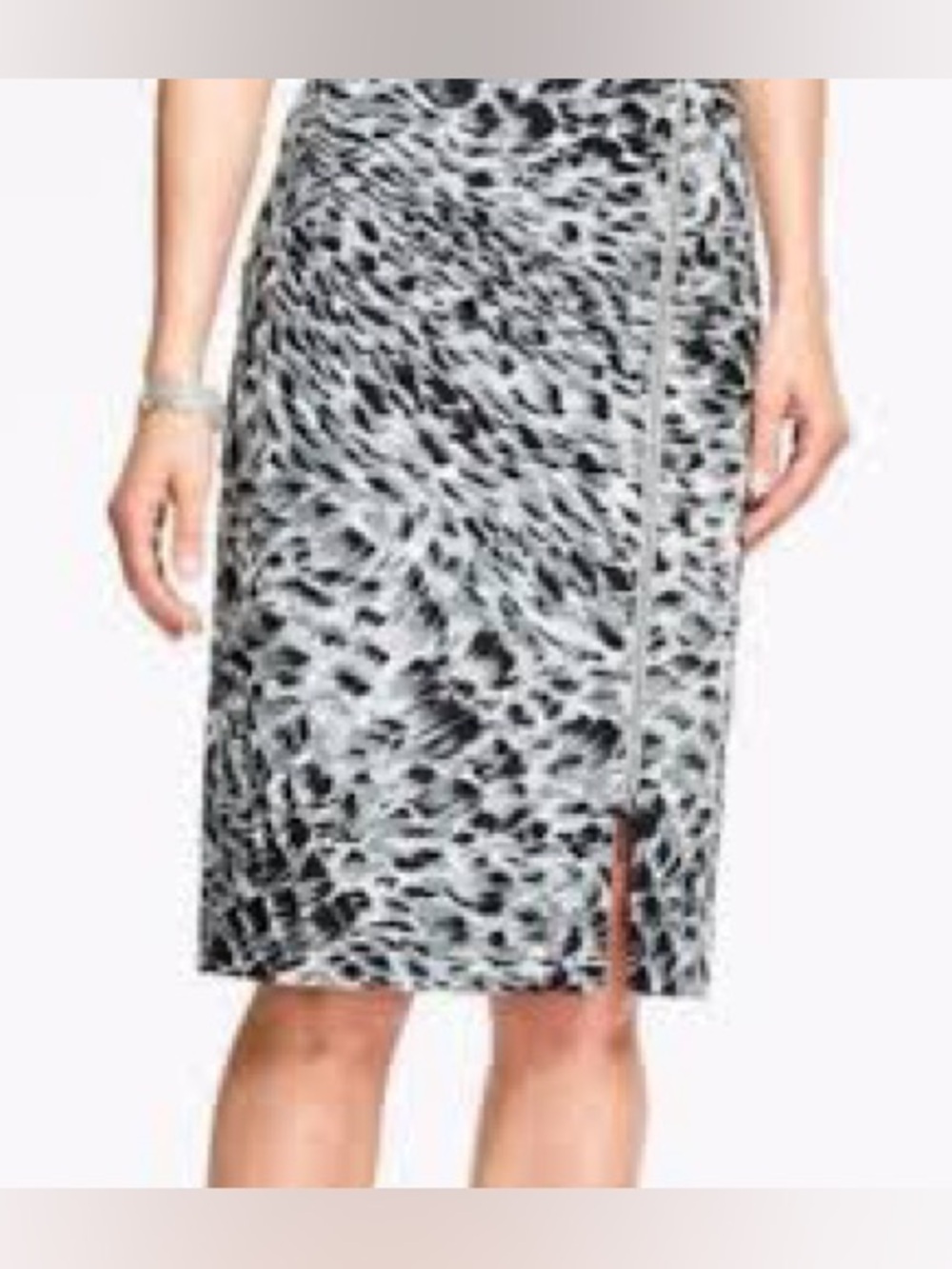 NEW Talbots Black Animal Print Front Zipper Skirt Womens 14 Straight Career Chic
